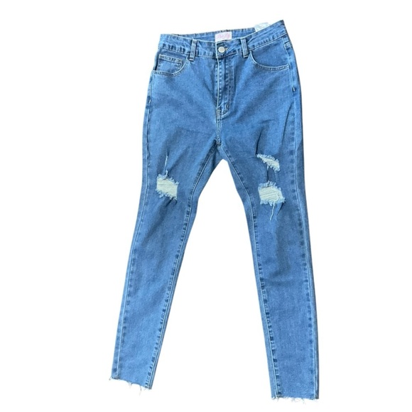 Pink Lily Classic Distressed Blue Jeans Size 29 - Picture 1 of 9